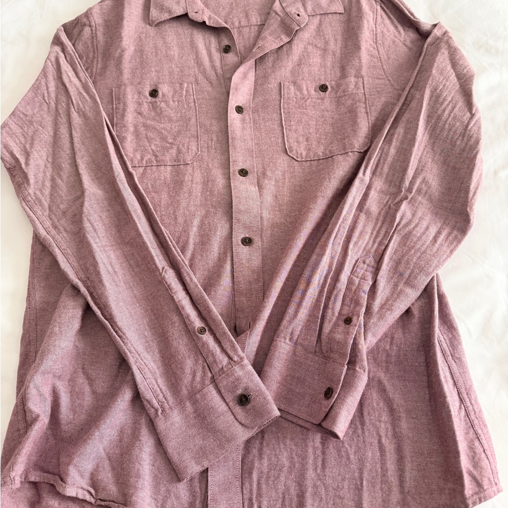 Travis Mathew Men’s Casual Button-Up Shirt